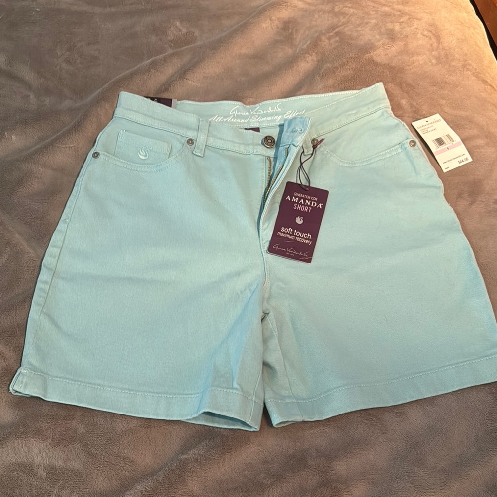 Amanda Smith Seafoam in color Jean Shorts Casual Style